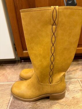 Tall Honey Tan Side Zip Riding Boots No Boundaries Shoes Women’s Sz 11 NEW